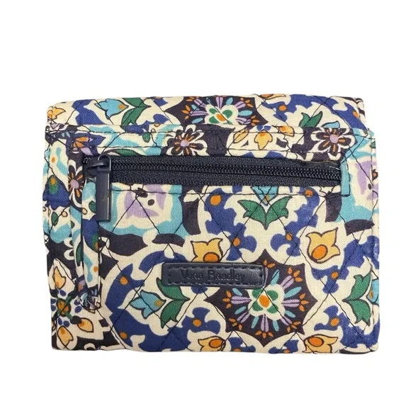 Vera Bradley Euro Wallet Lisbon Medallion RFID Trifold Snap Close Travel Compact - Picture 2 of 14